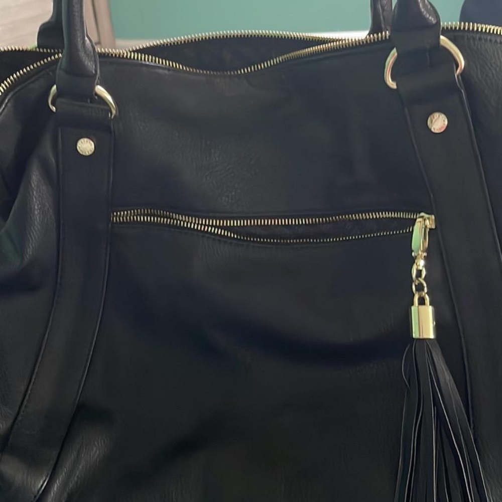 SOLD Large Black leather Steve Madden should bag